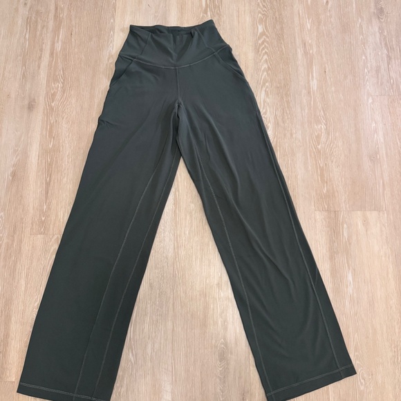 lululemon Align™ High-Rise Wide-Leg Pant Regular - Picture 1 of 3